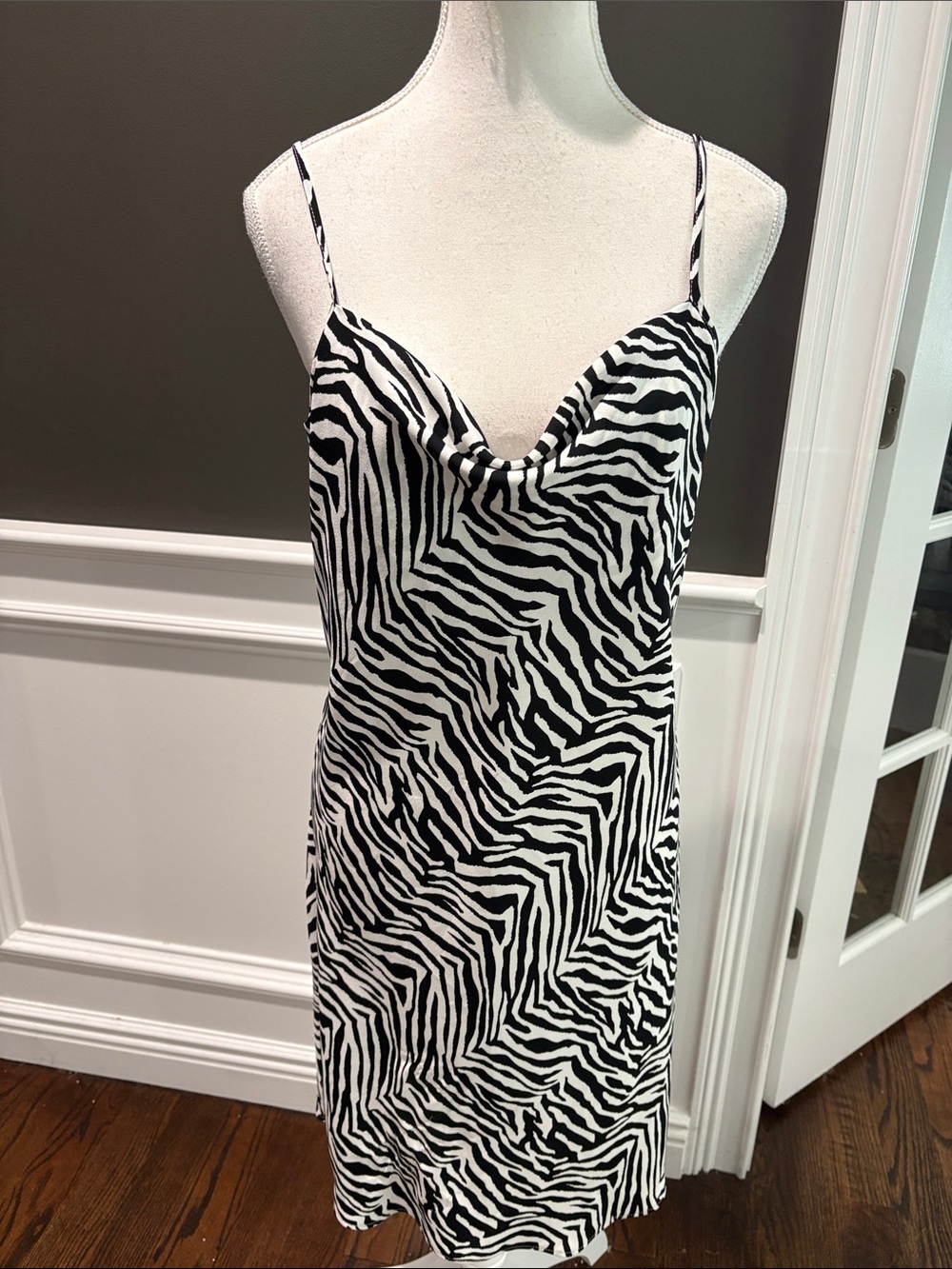 NWT Banana Republic Size 8 Zebra Cowl Neck Slip Dress Y2K Animal Print